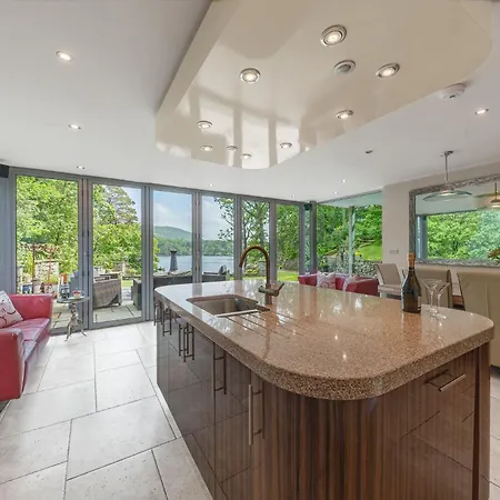 Ferienhaus Tanglewood, Stunning Lakeside On Coniston Water High Nibthwaite