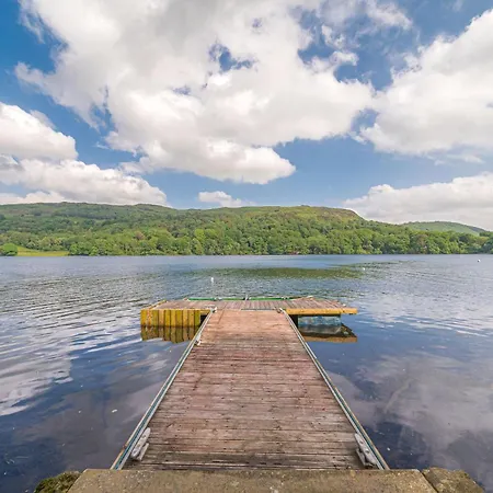 Tanglewood, Stunning Lakeside On Coniston Water بيت للعطل