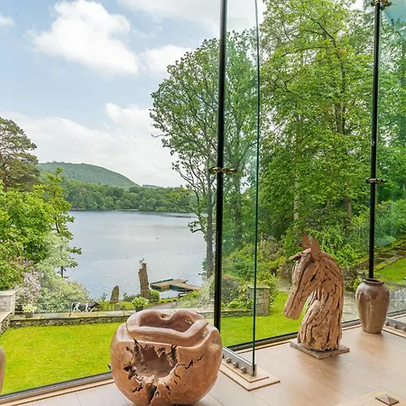 Tanglewood, Stunning Lakeside On Coniston Water بيت للعطل *