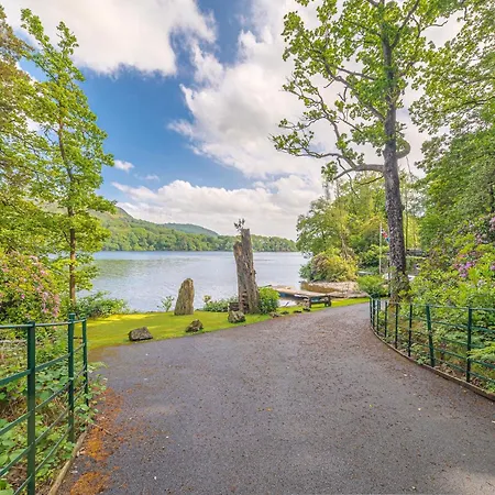 Ferienhaus Tanglewood, Stunning Lakeside On Coniston Water High Nibthwaite