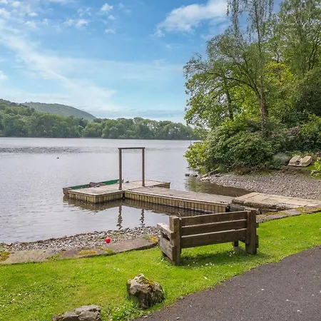 Tanglewood, Stunning Lakeside On Coniston Water * High Nibthwaite