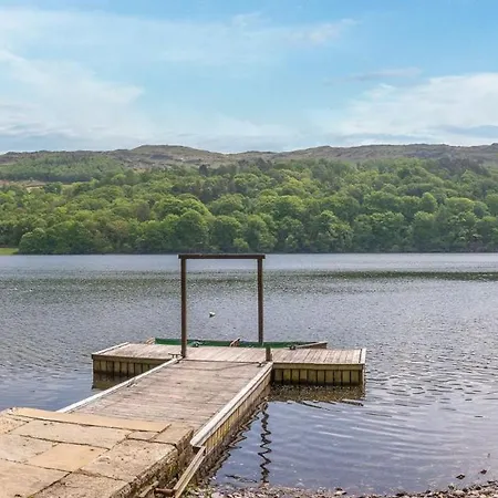 Vakantiehuis Tanglewood, Stunning Lakeside On Coniston Water *
